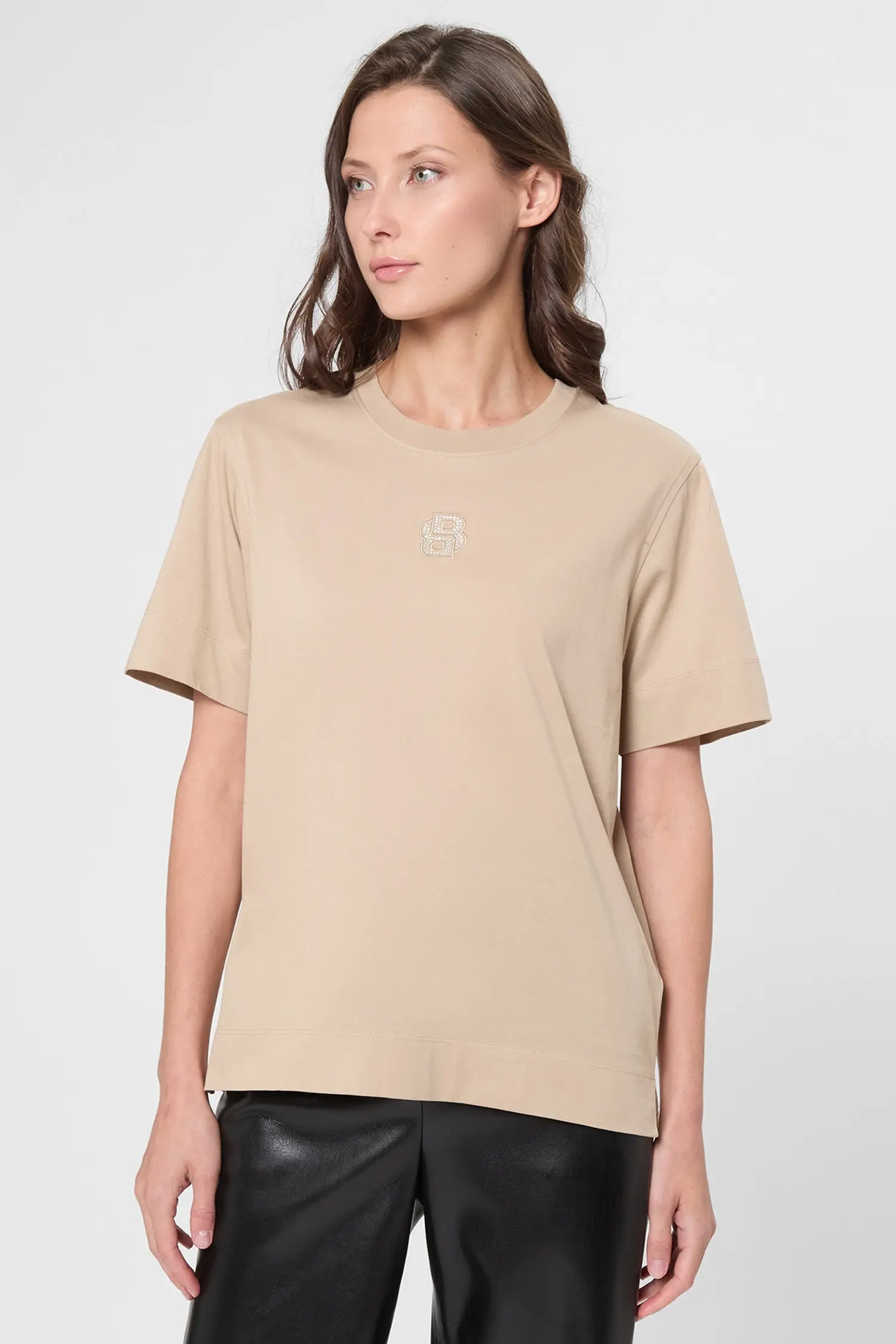 Футболка женская