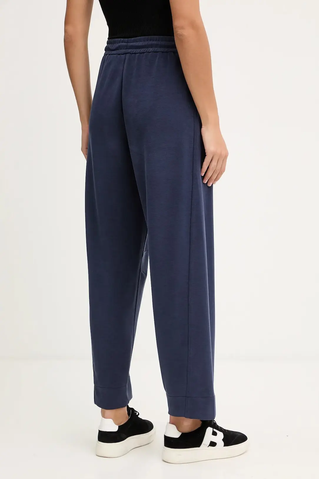 Брюки джоггеры женские