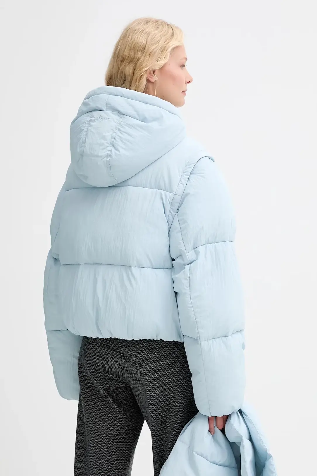 Куртка зимняя женская