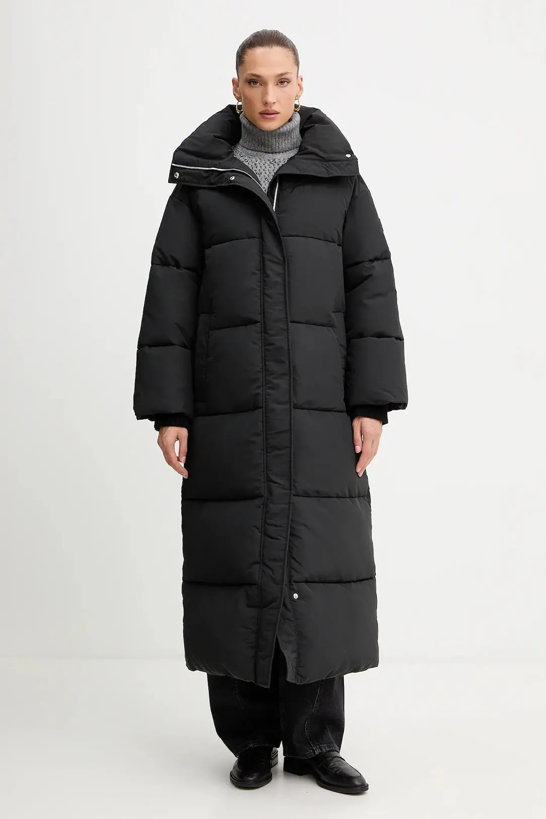 Пуховик женский