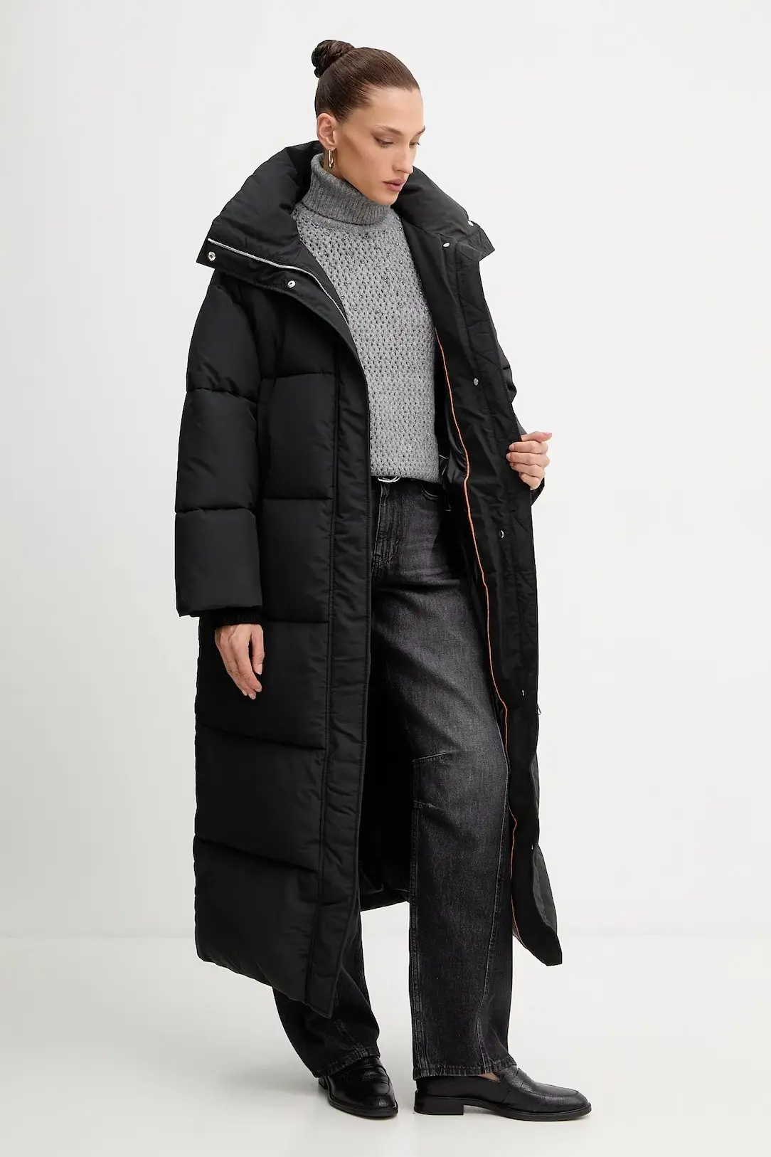 Пуховик женский