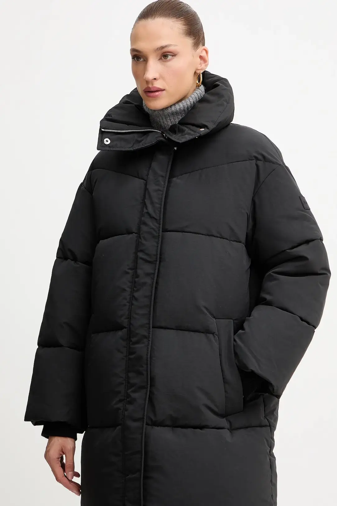 Пуховик женский