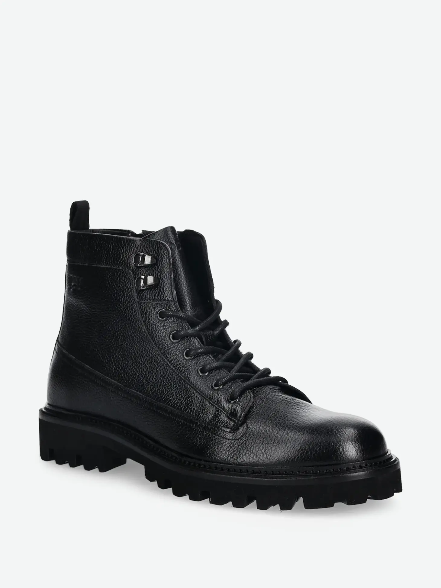 Ботинки мужские