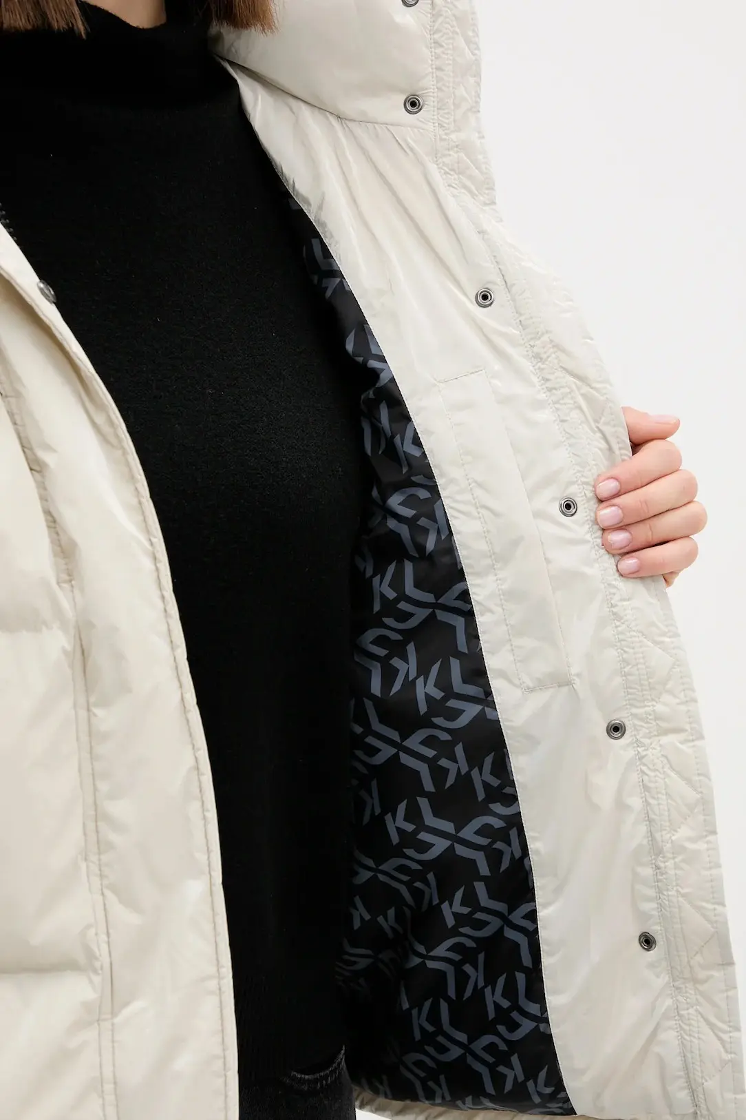 Куртка зимняя женская