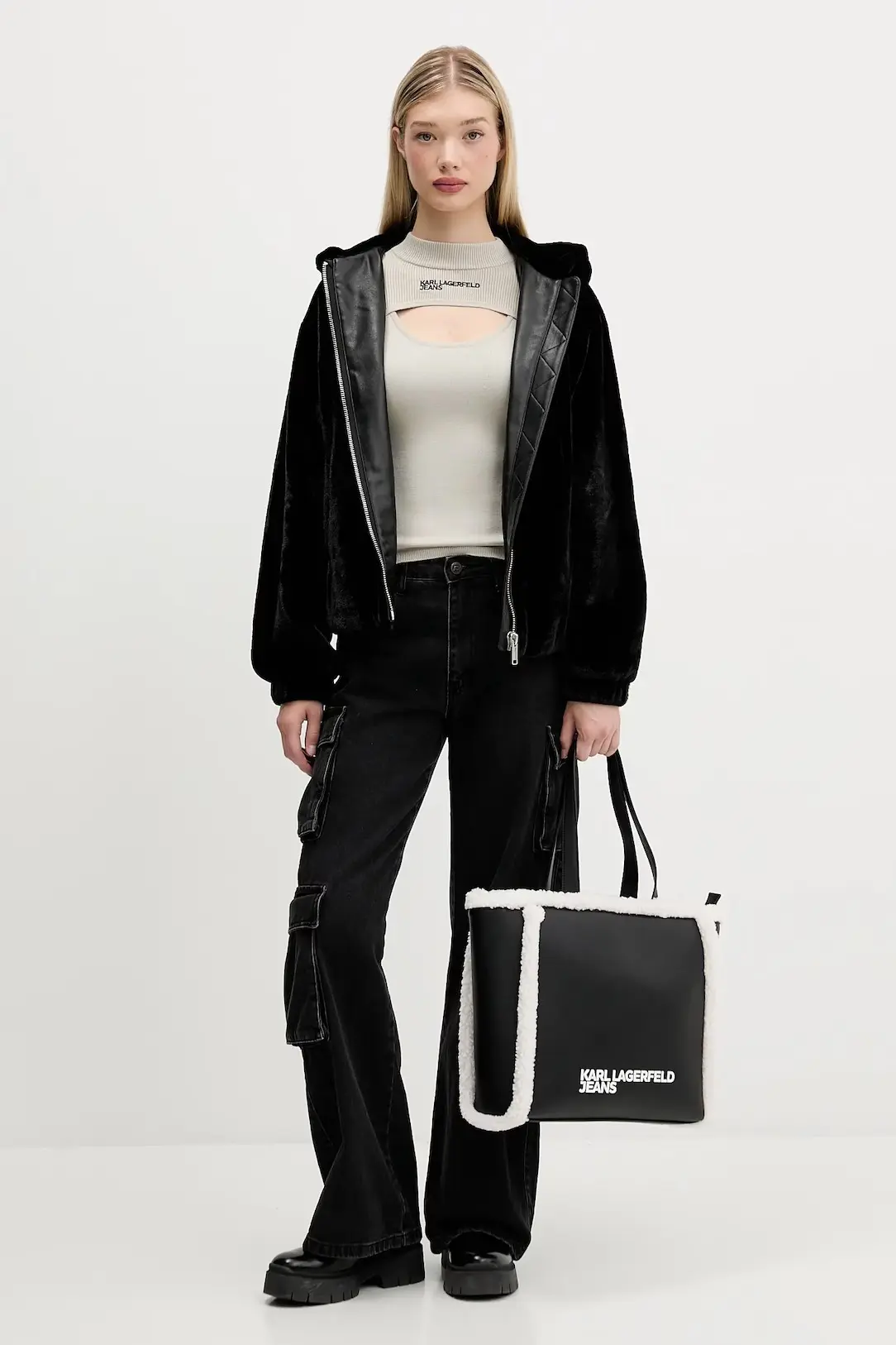 Куртка зимняя женская