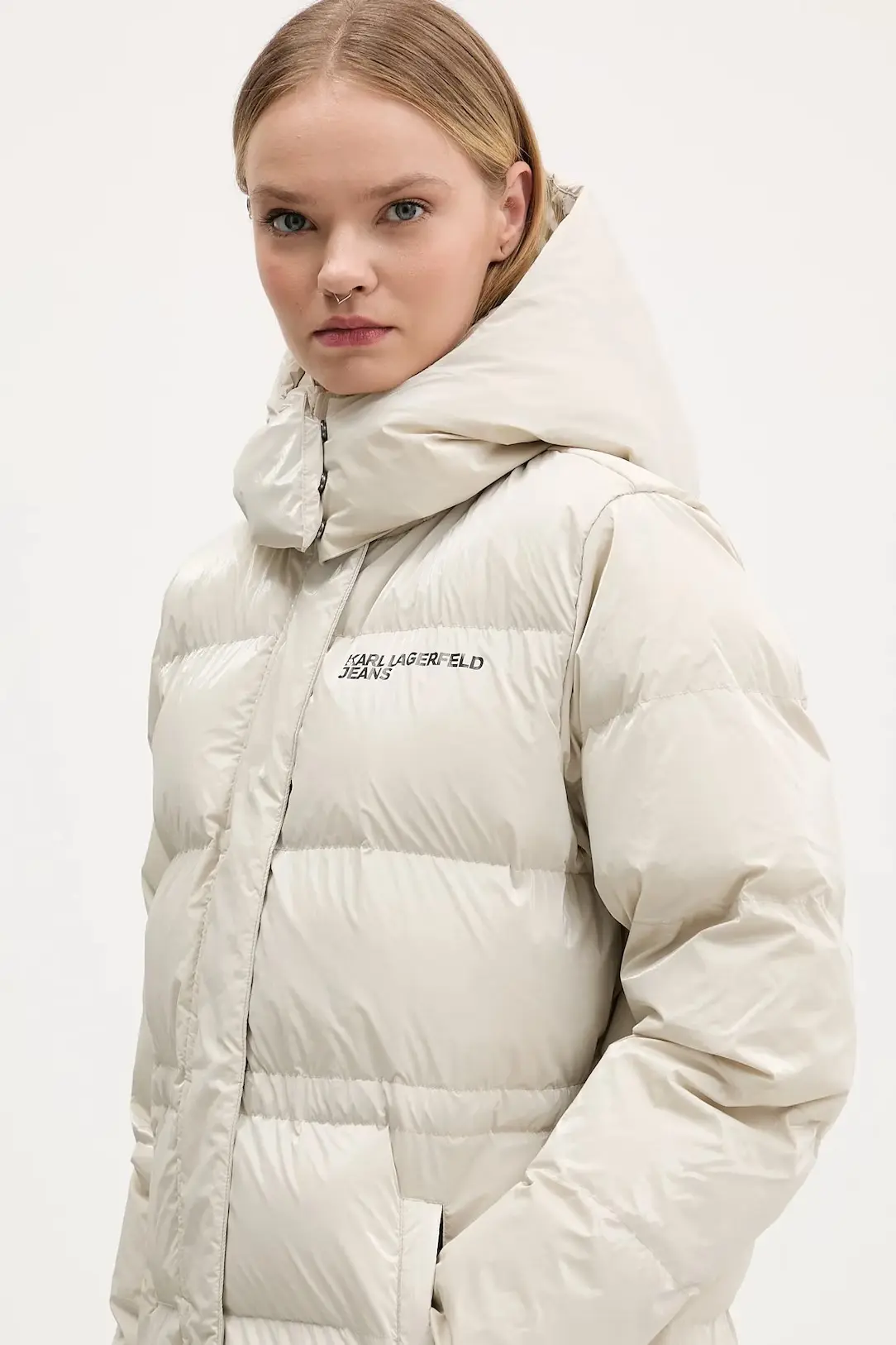 Куртка зимняя женская