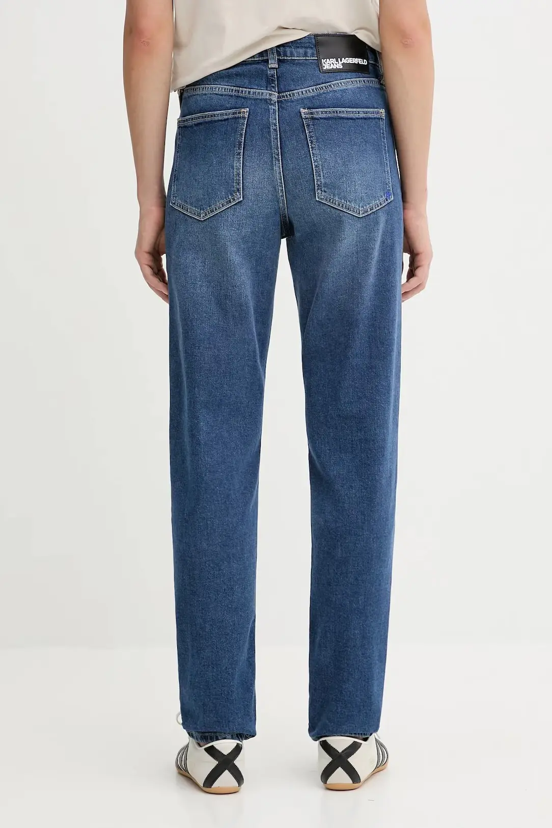 Джинсы прямые женские