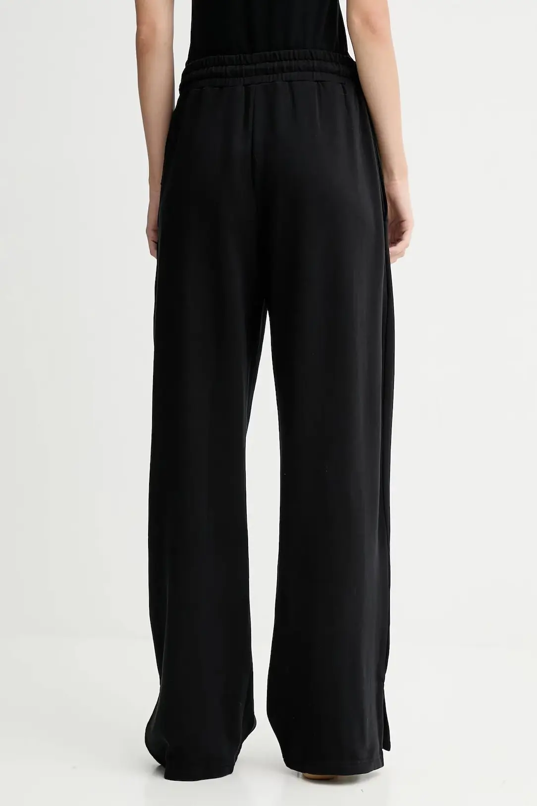 Джинсы прямые женские