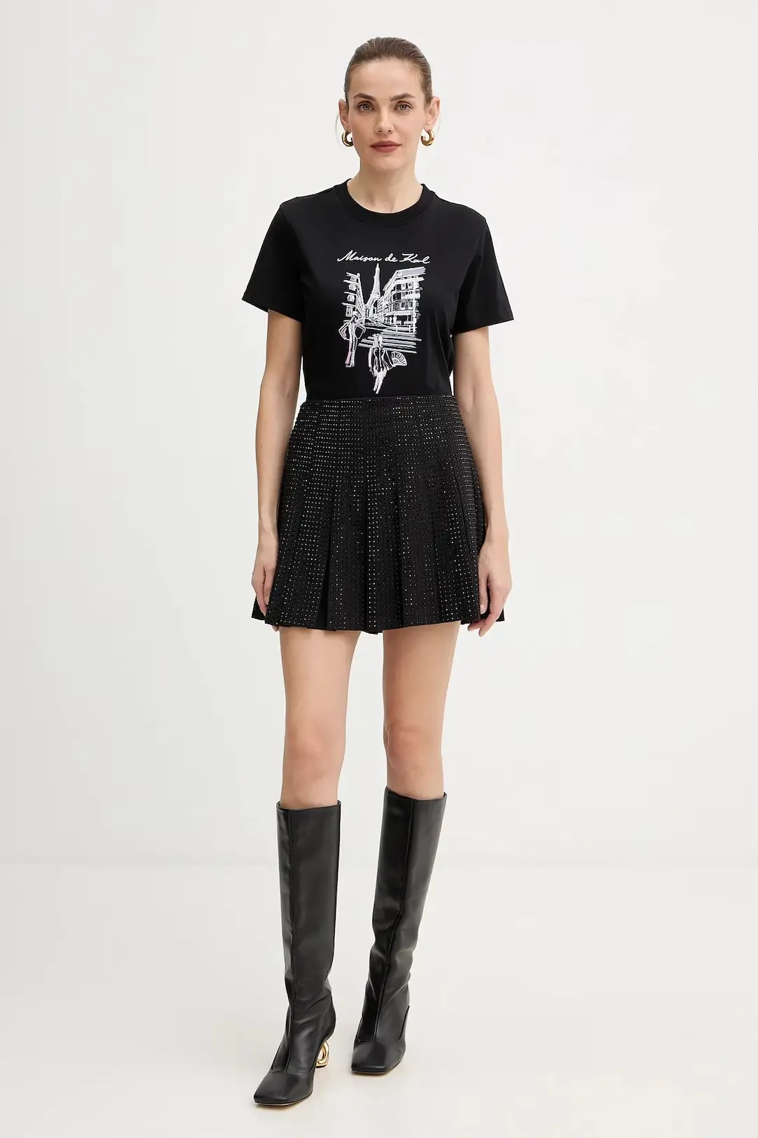 Футболка женская