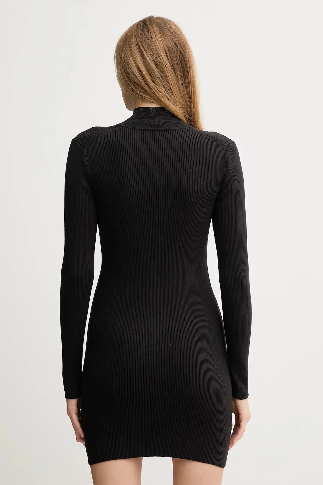 Платье мини женское