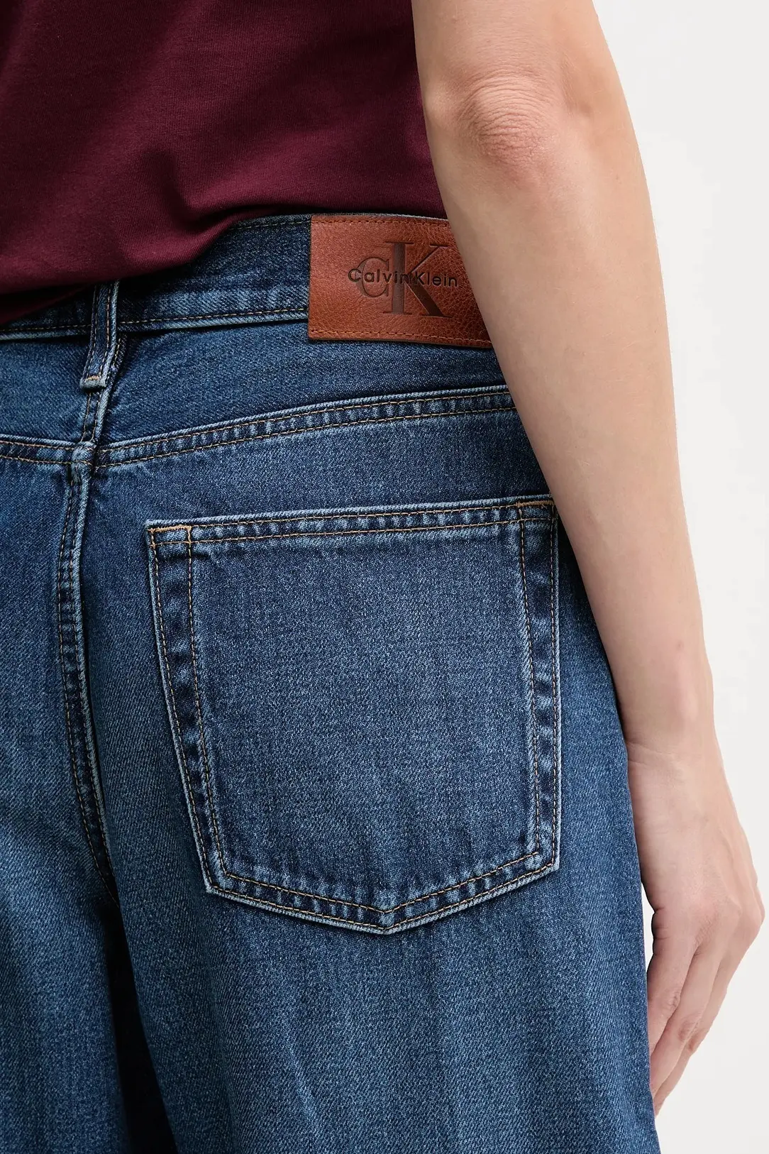 Джинсы прямые женские