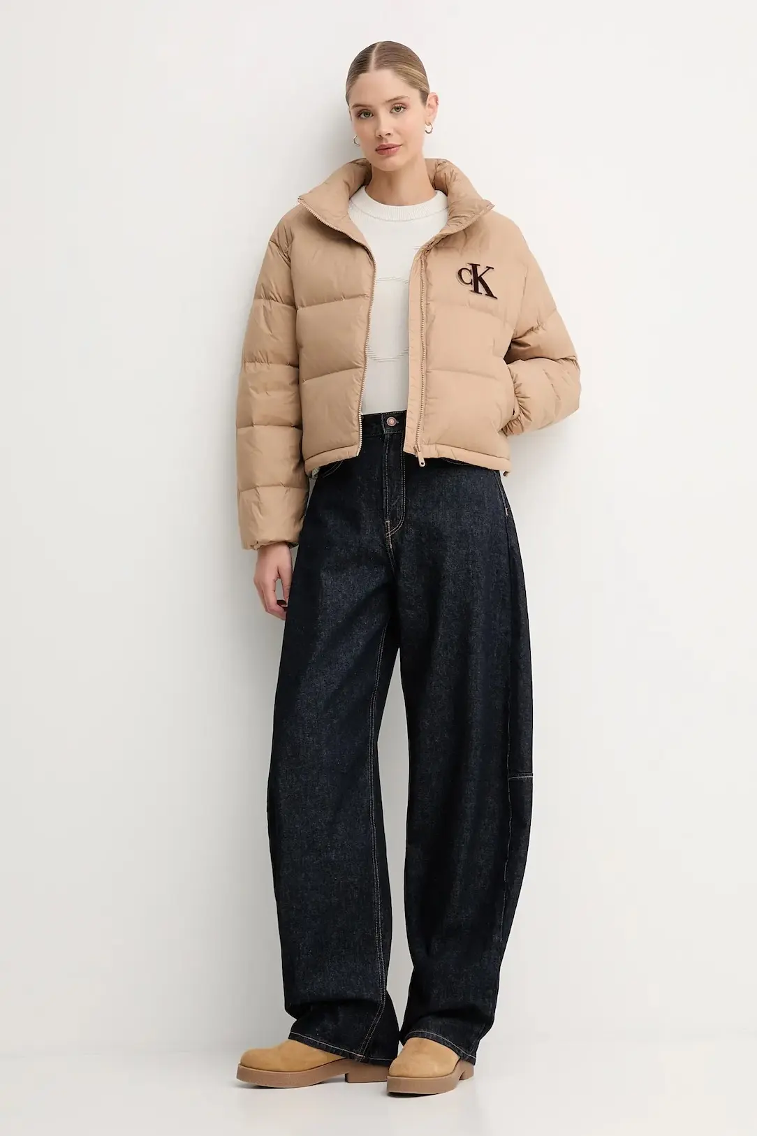 Свитер женский