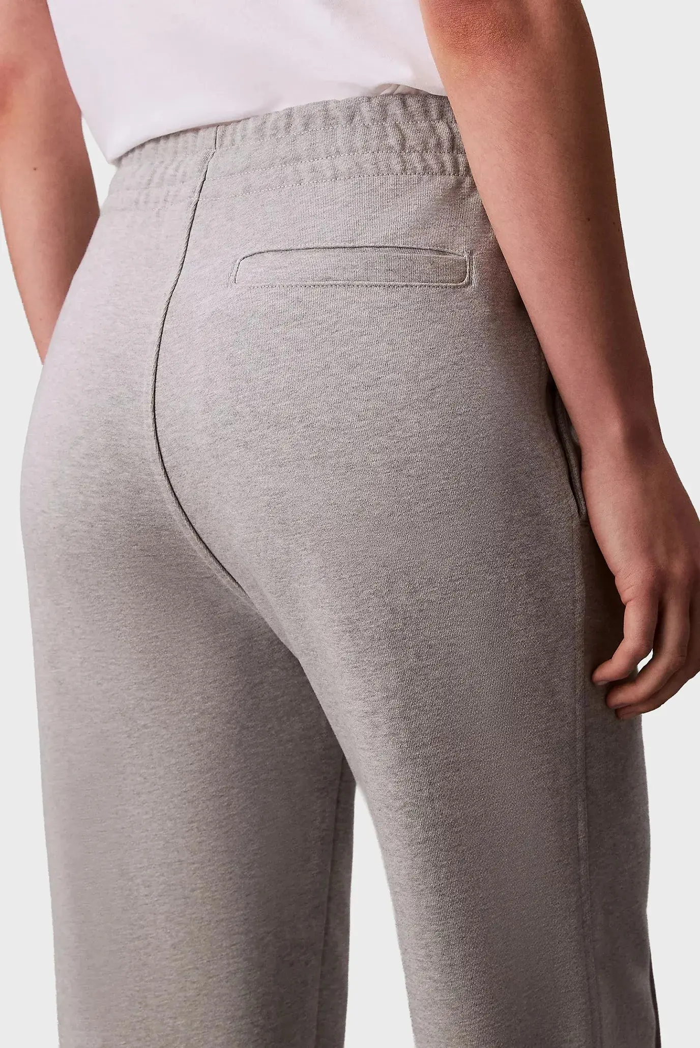 Брюки джоггеры женские