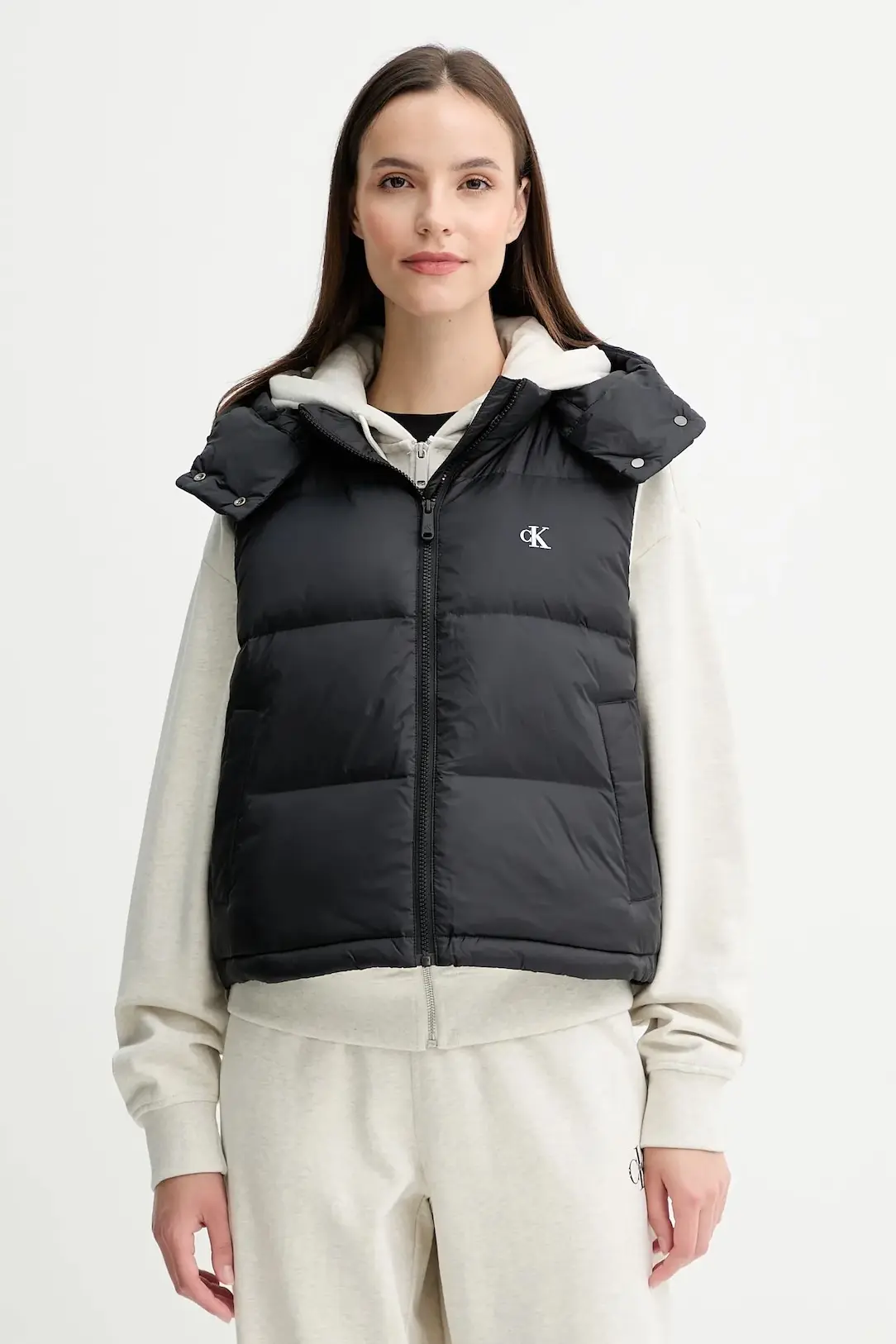 Жилет утепленный женский