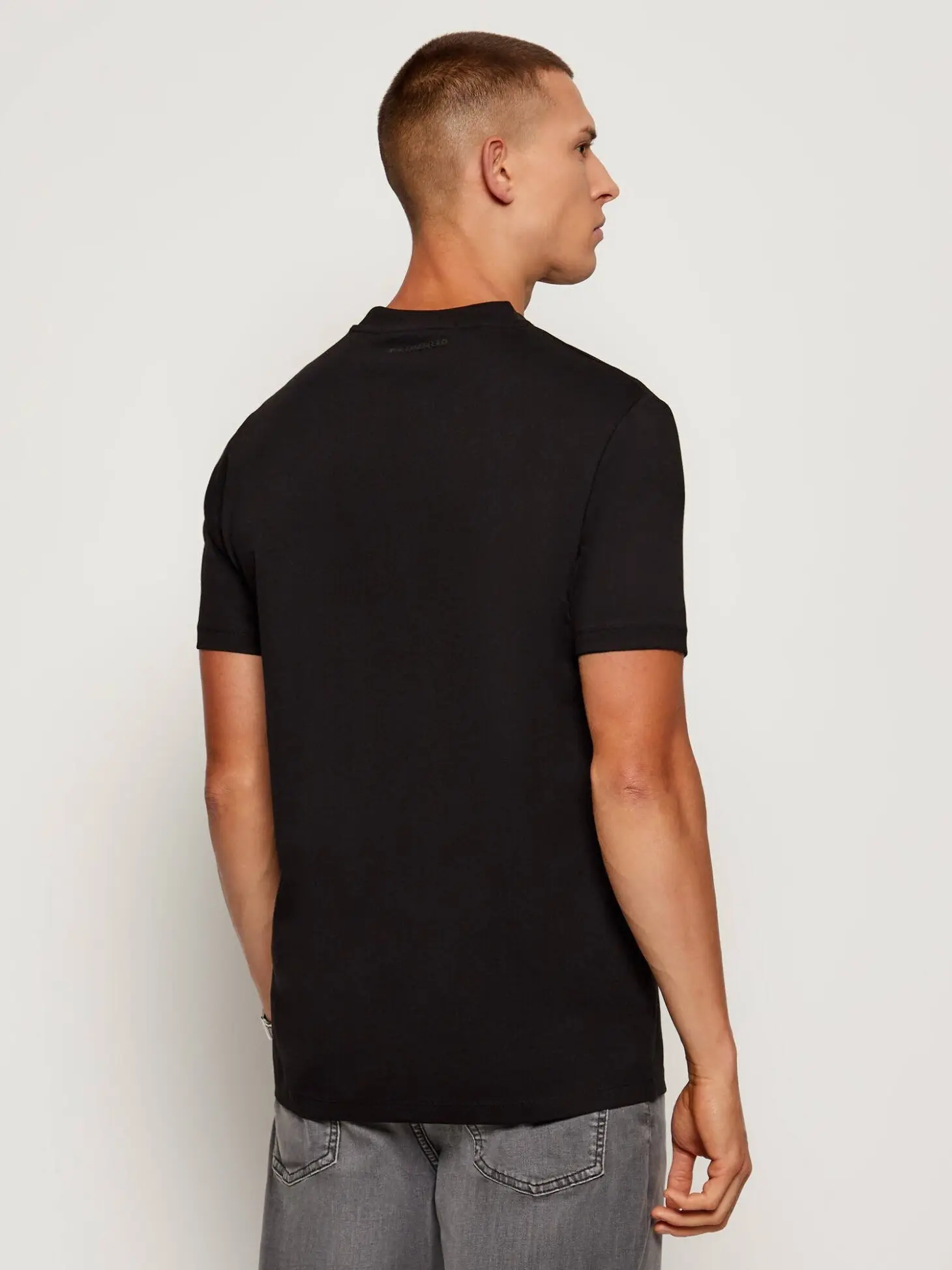 Футболка мужская