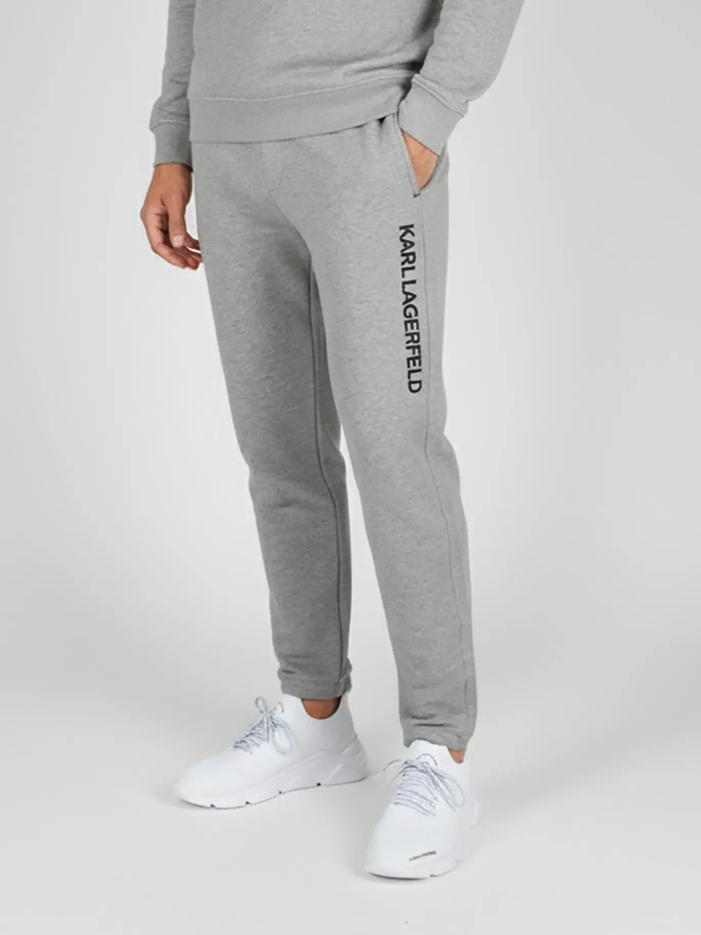 Брюки джоггеры мужские