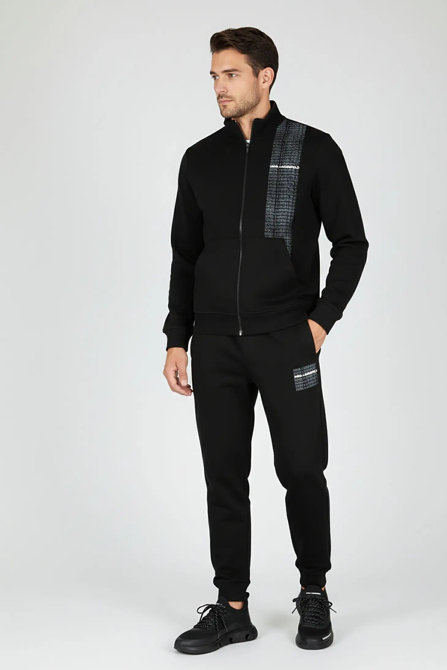 Брюки джоггеры мужские