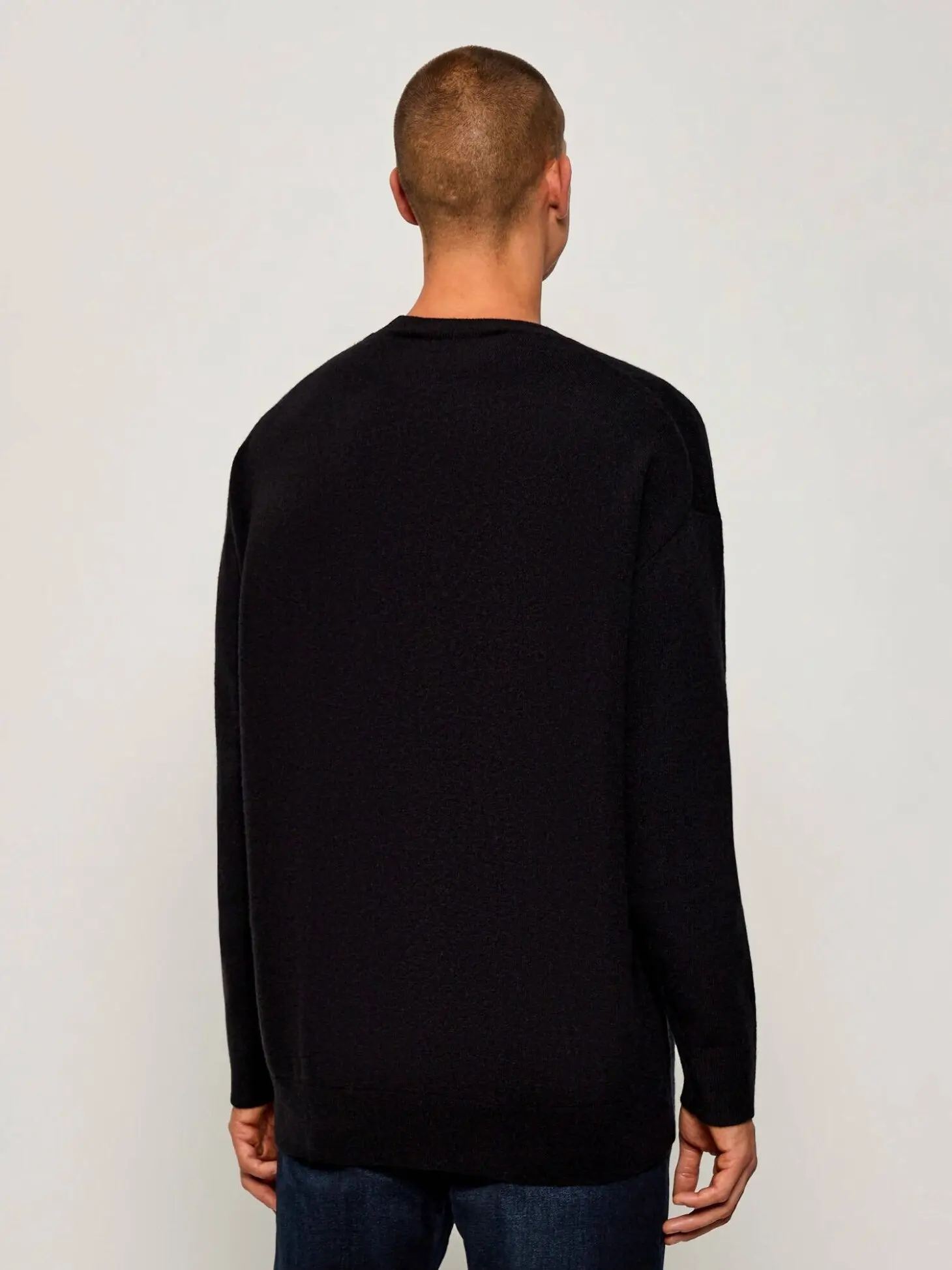 Свитер мужской