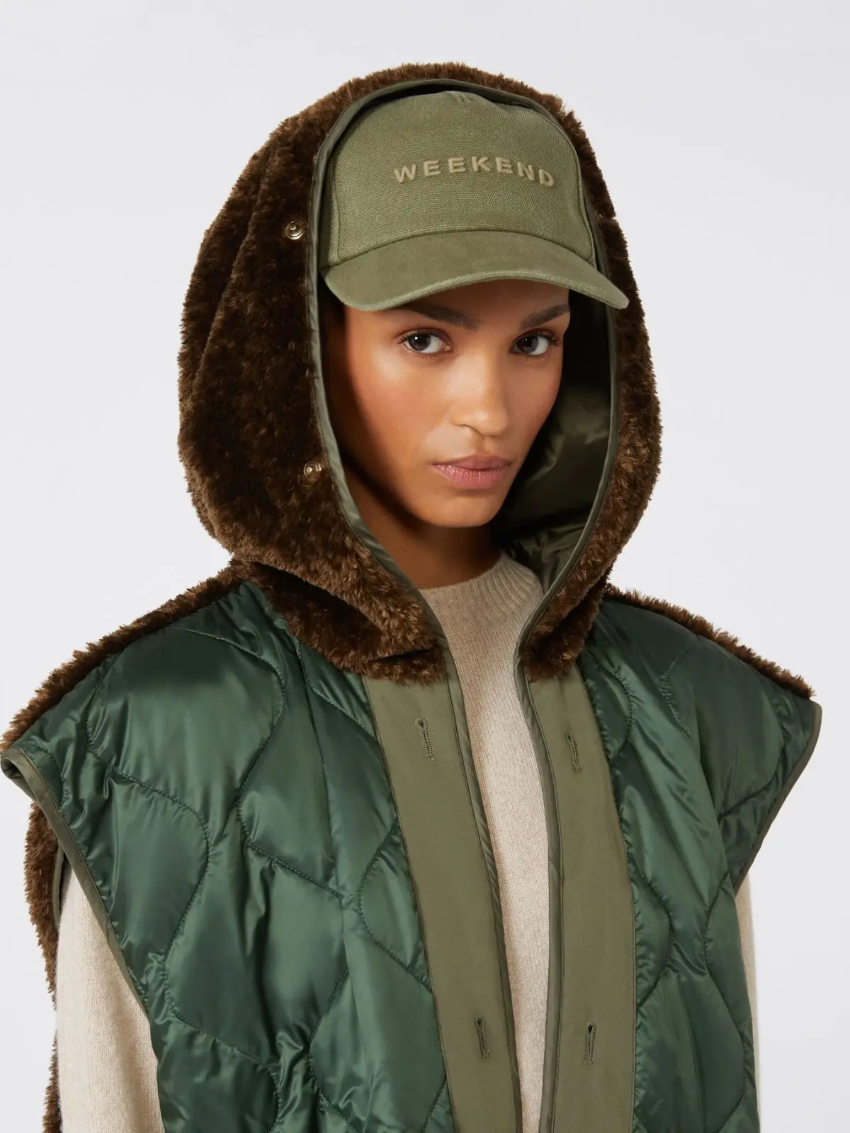 Кепка женская