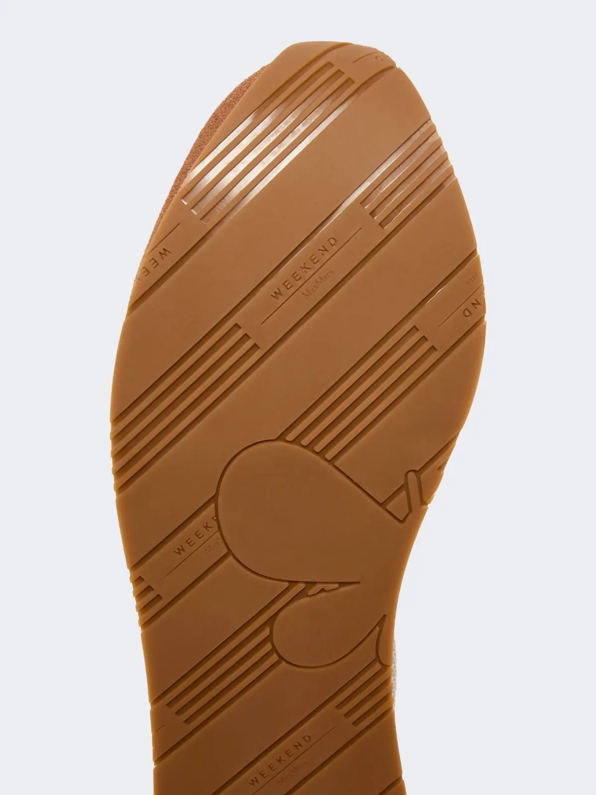 Кроссовки женские