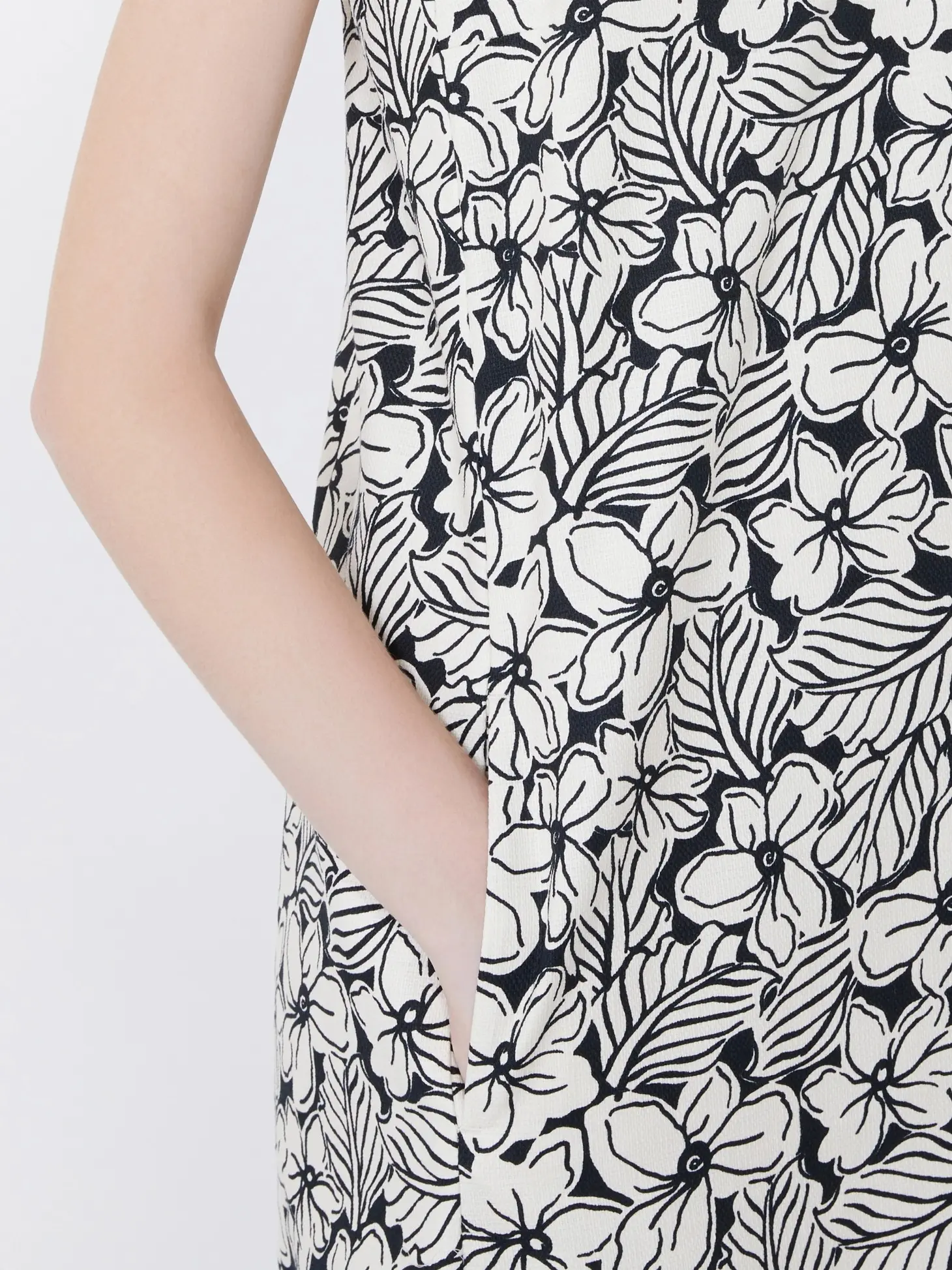 Платье мини женское