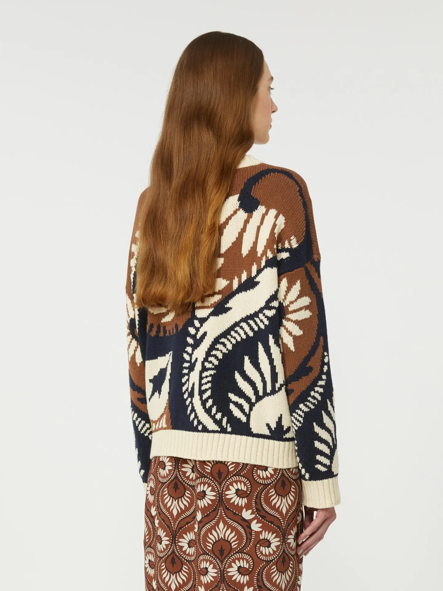 Свитер женский