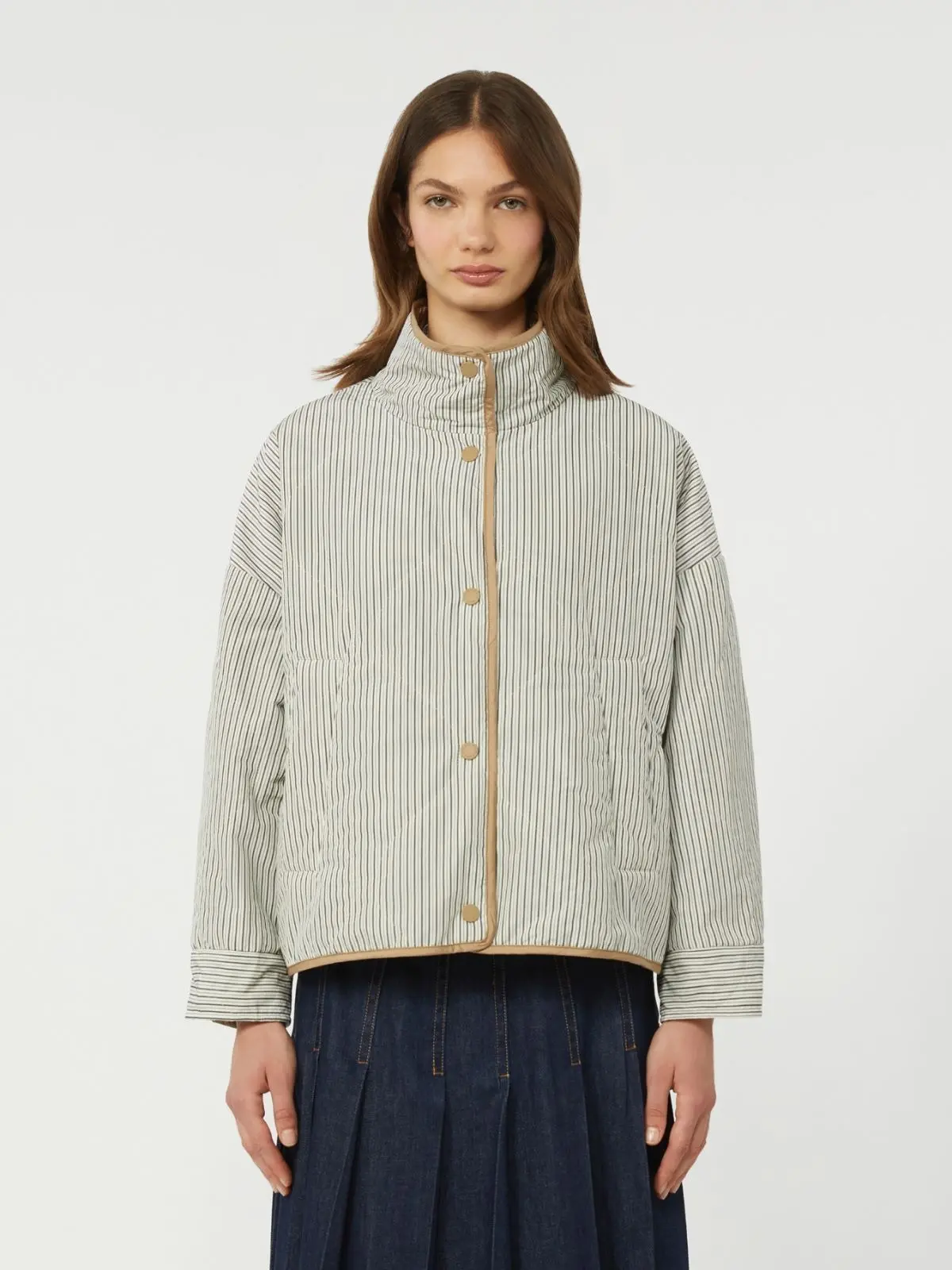 Куртка ветровка женская