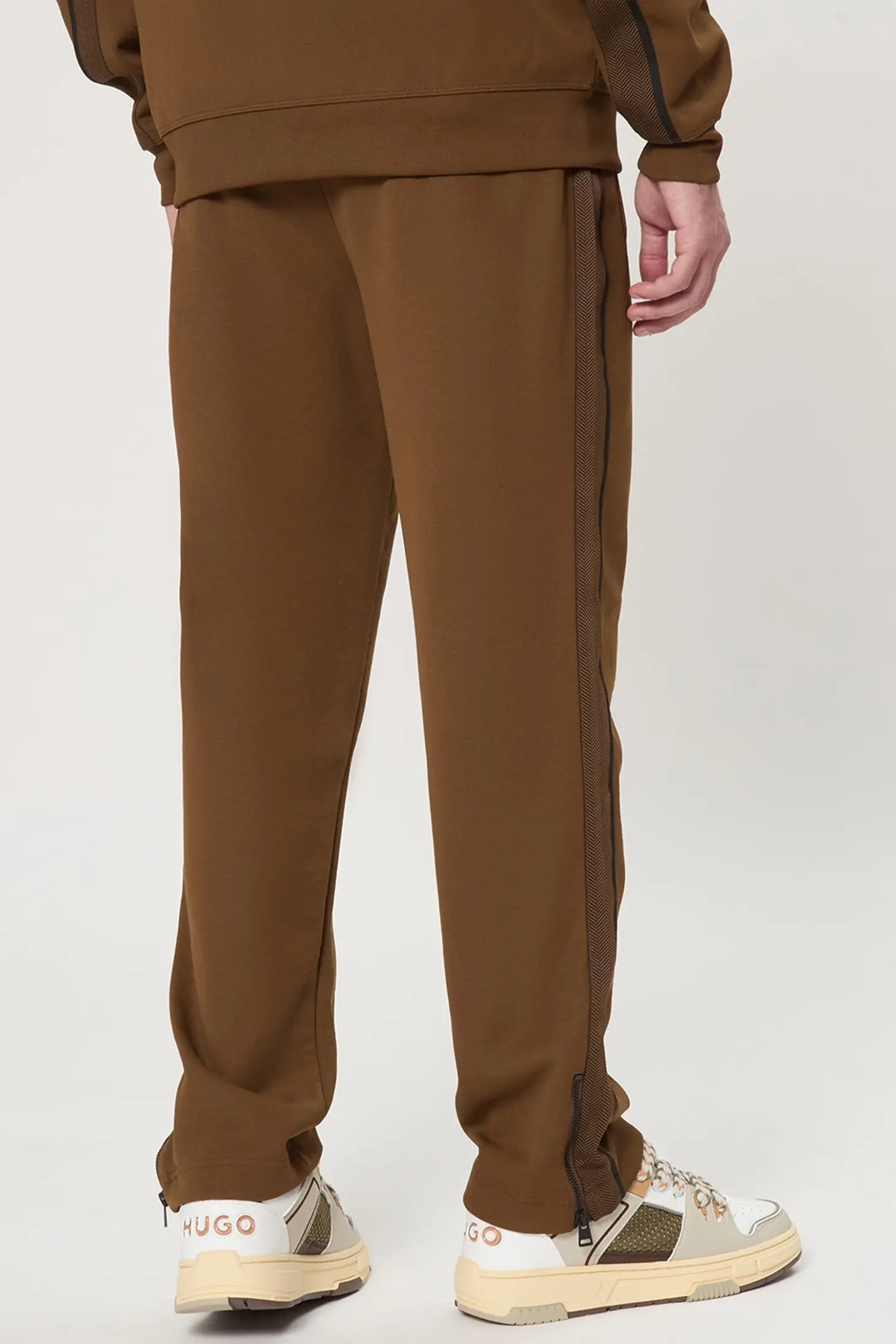 Брюки джоггеры мужские