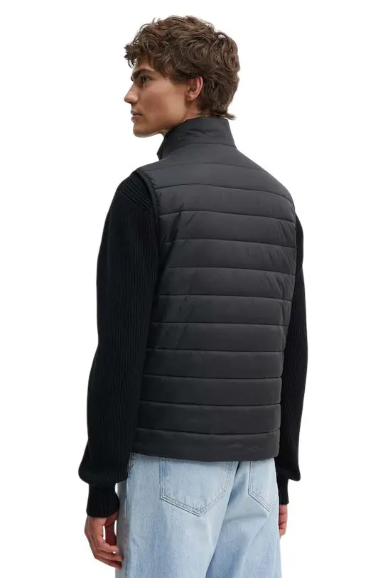 Жилет утепленный мужской