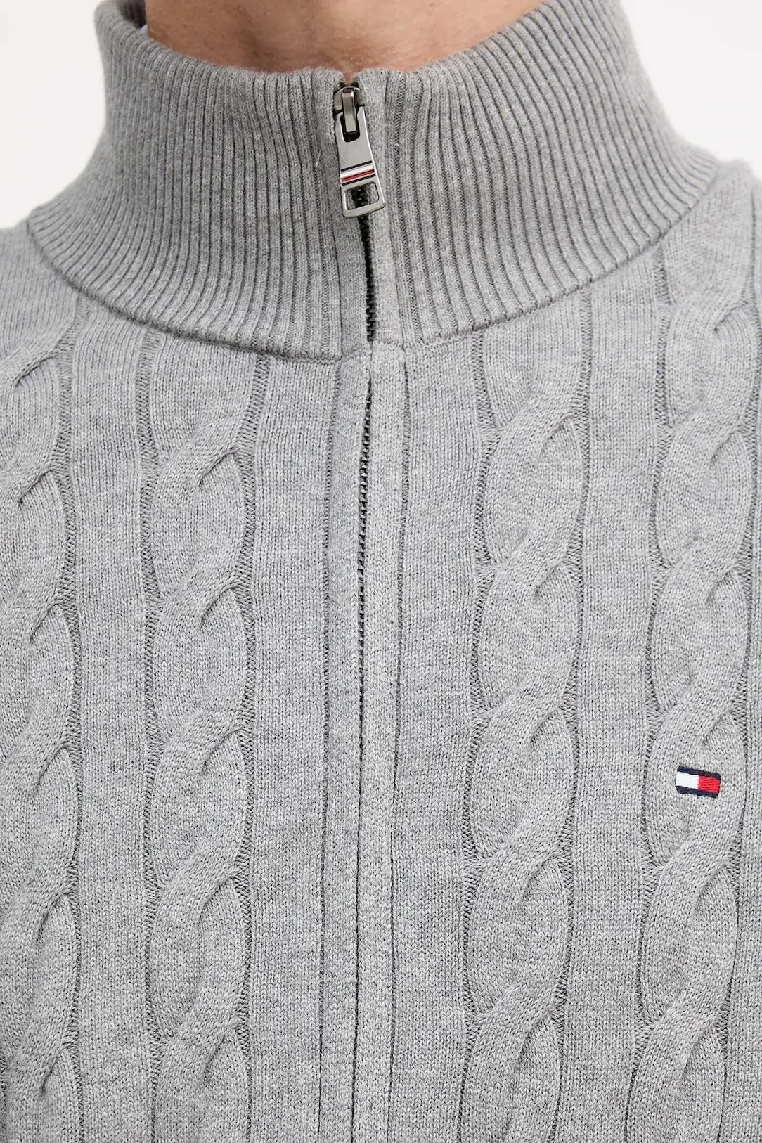 Свитер мужской