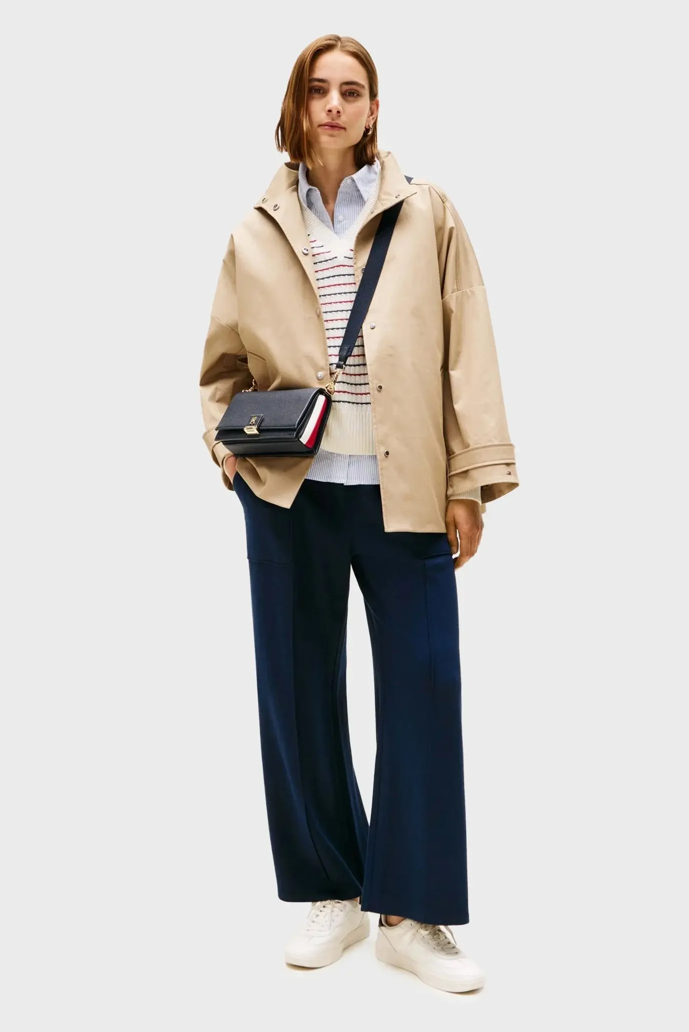 Брюки джоггеры женские