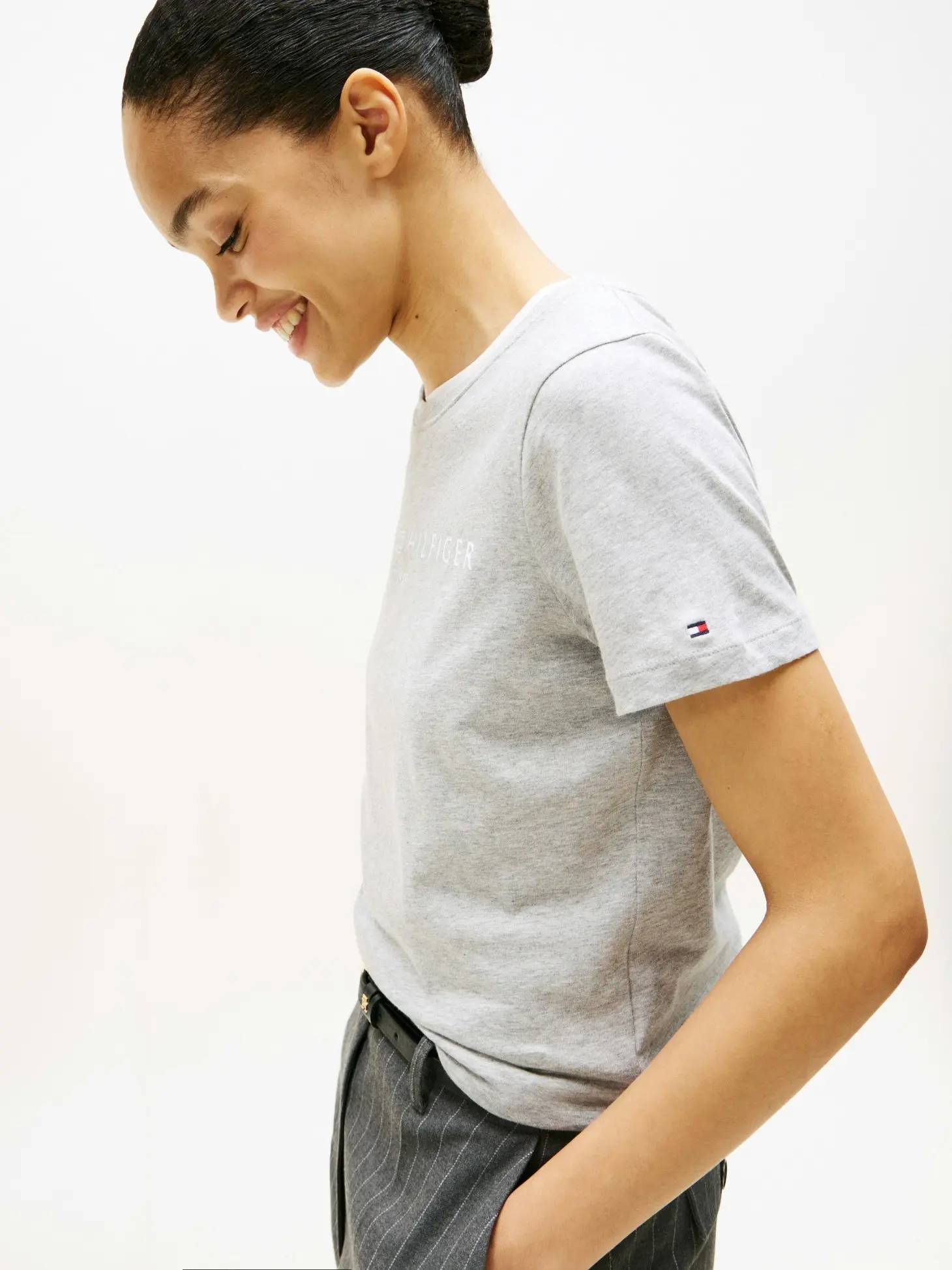 Футболка женская