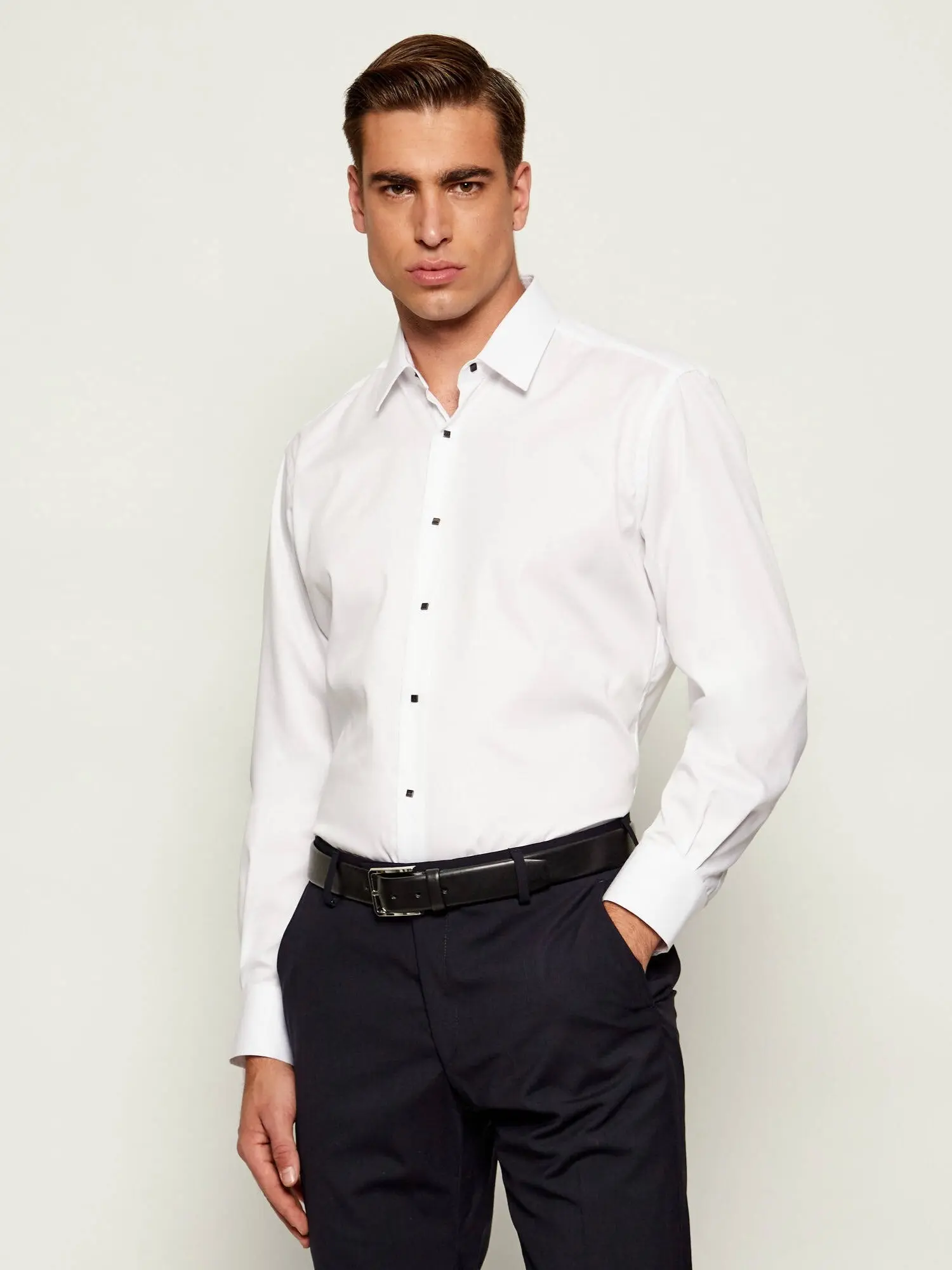 Рубашка приталенная мужская