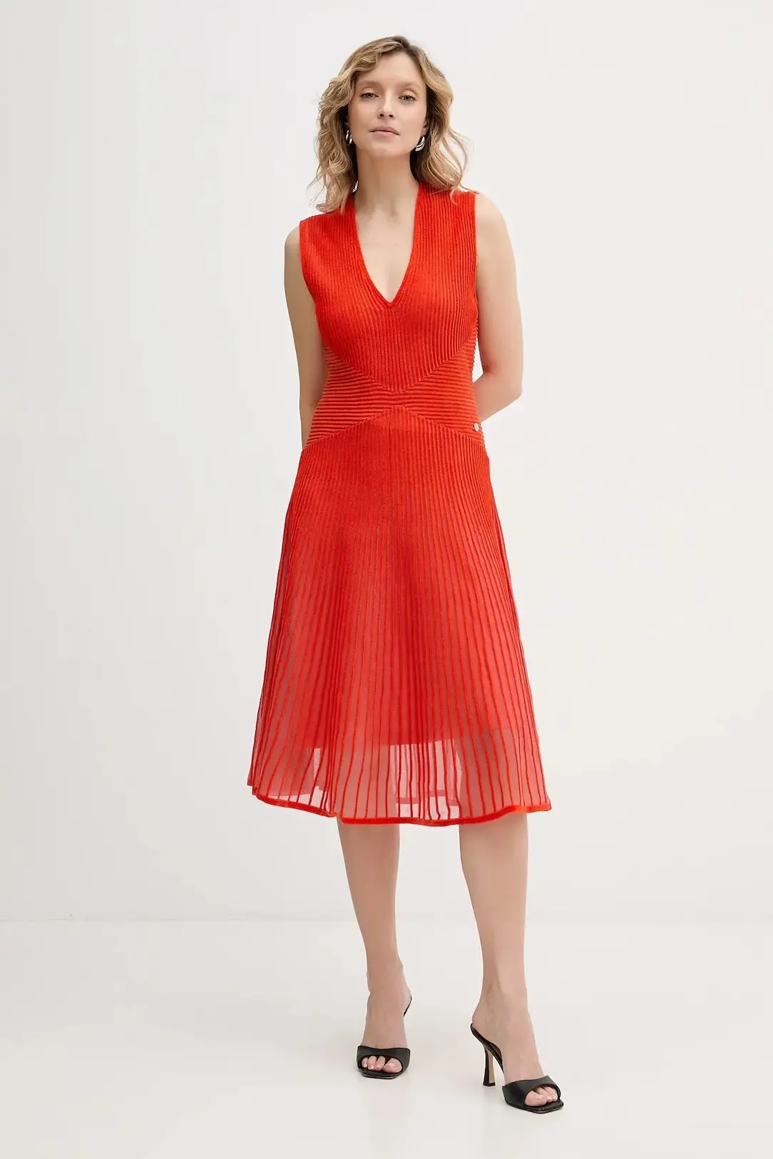 Платье мини женское