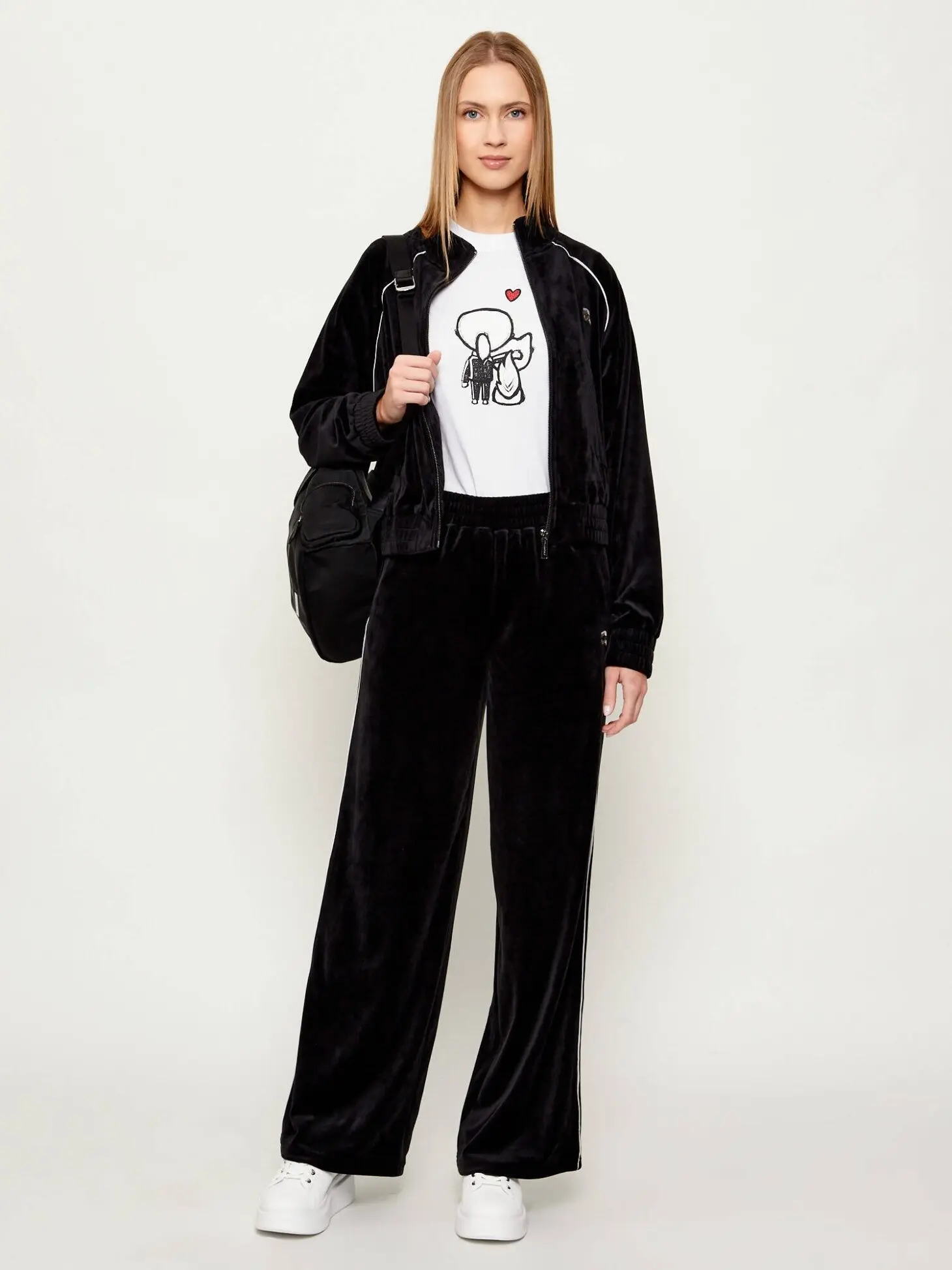 Футболка женская