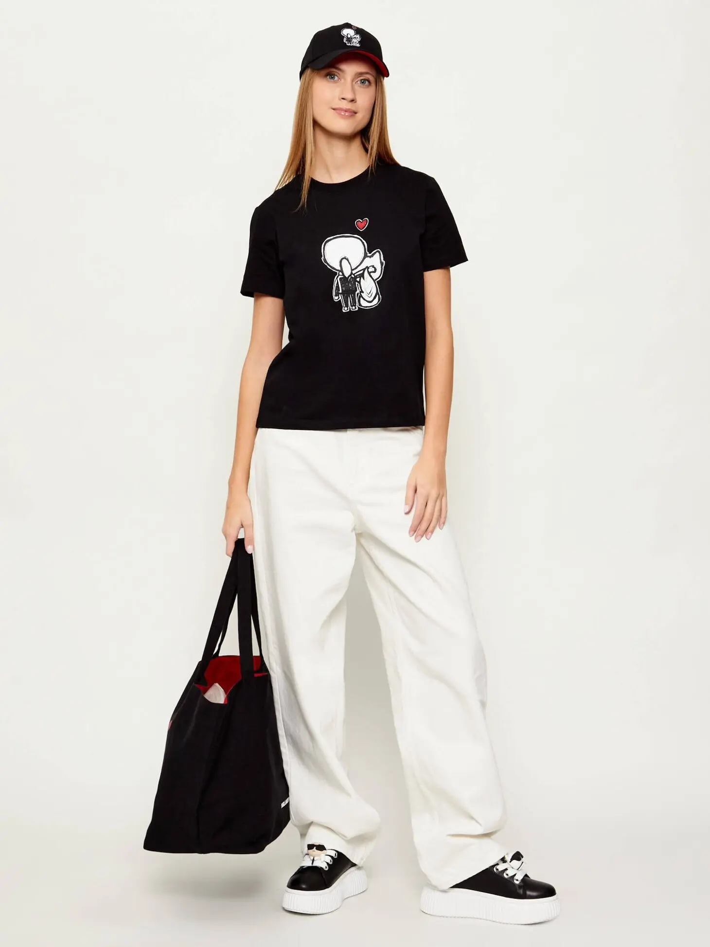 Футболка женская