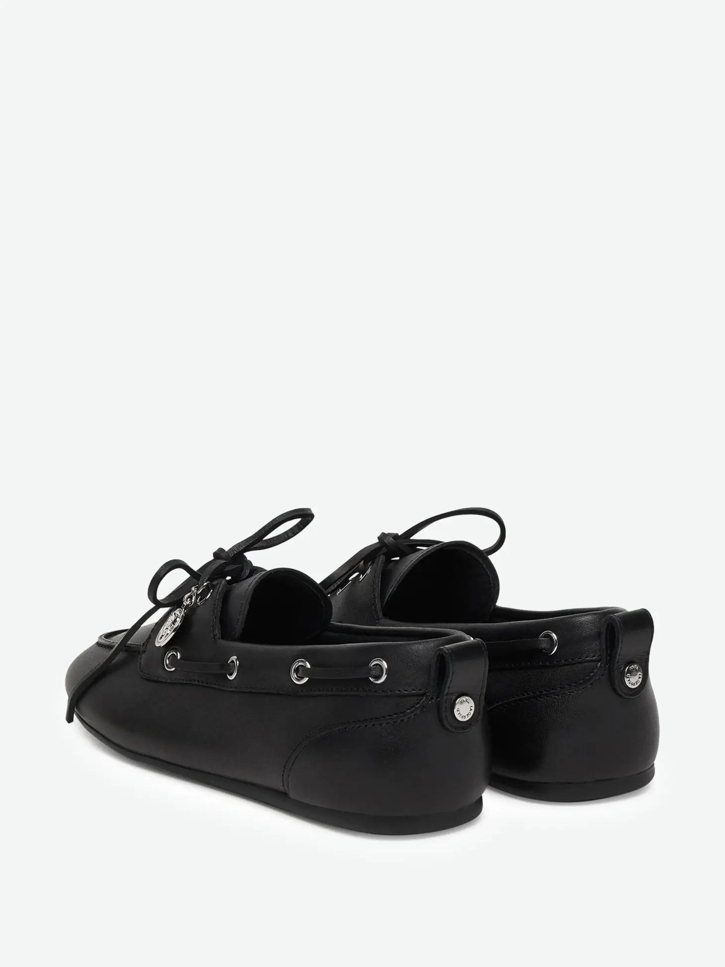 Лоферы женские