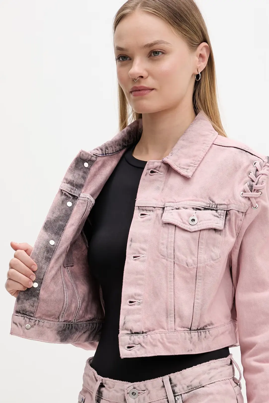 Куртка джинсовая женская