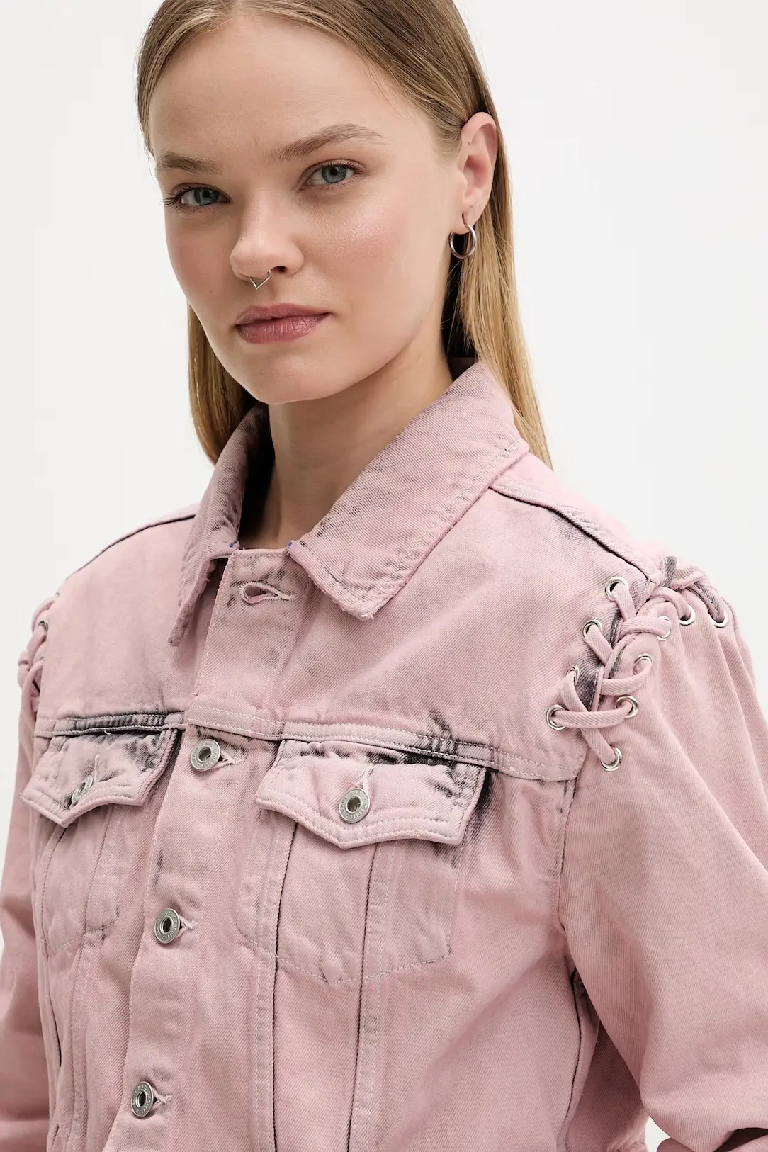 Куртка джинсовая женская