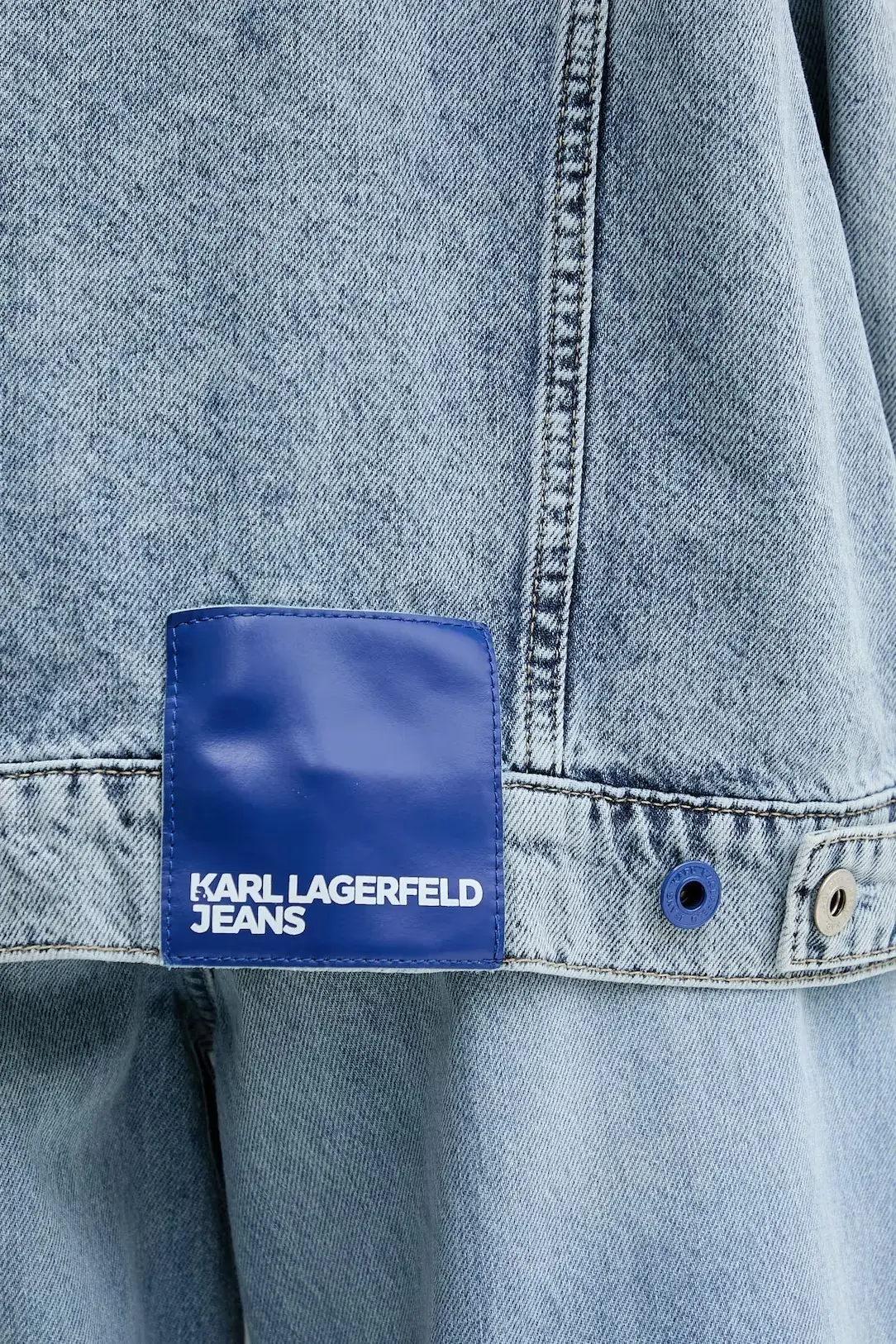 Куртка джинсовая женская