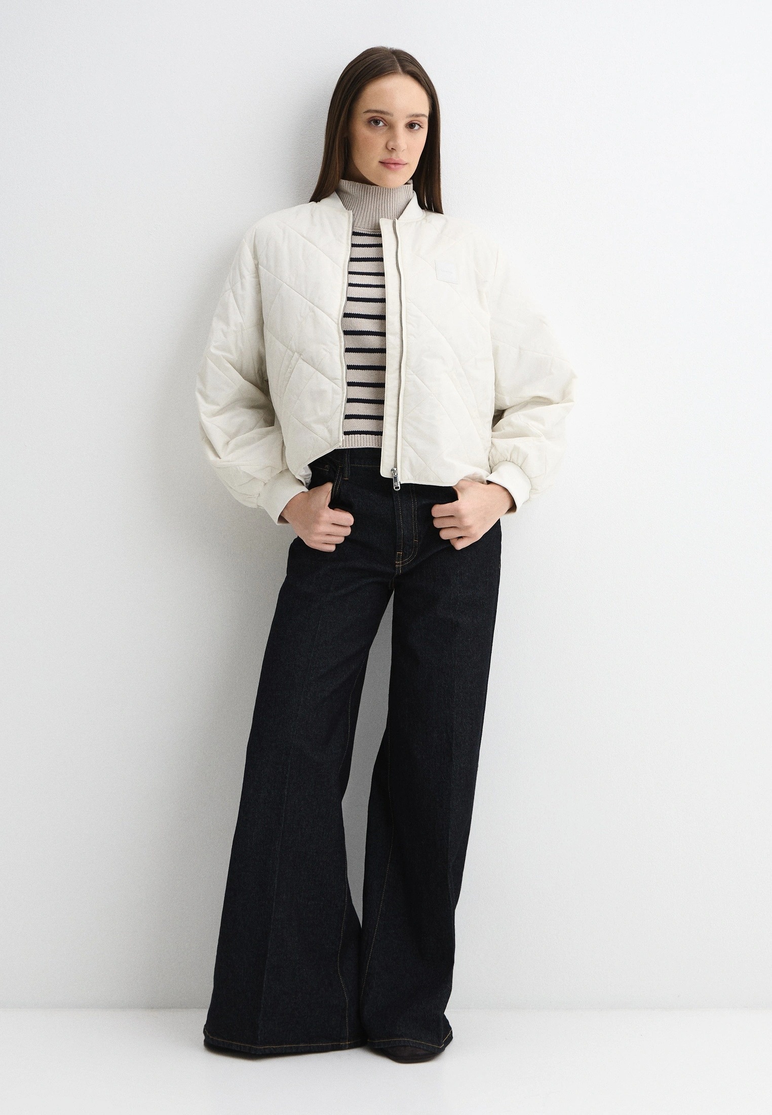 Куртка бомбер женская