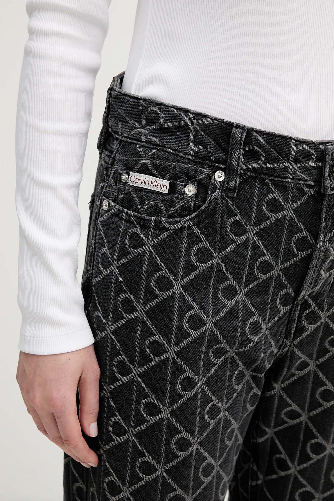 Джинсы прямые женские