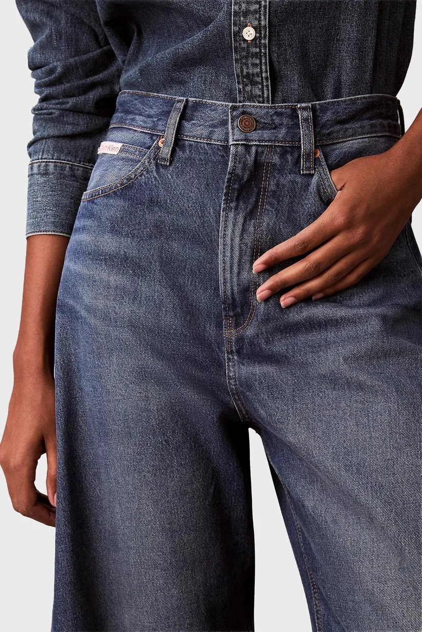 Джинсы широкие и клеш женские