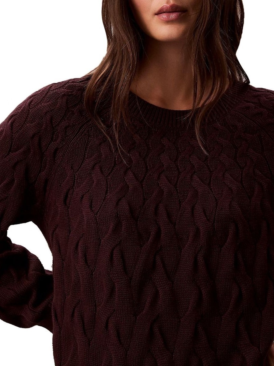 Свитер женский